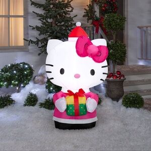 3.5' Hello Kitty Christmas Indoor/Outdoor
Lighted Inflatable